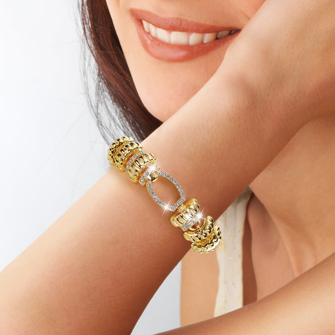 Pulseira “ETERNAL COLORS”: poderá usar de múltiplas formas: com os 3 charms facilmente permutáveis